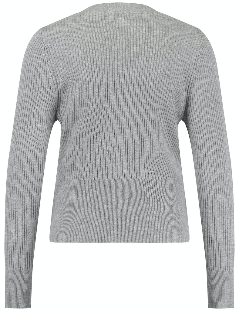 קרדיגן סרוג עם כפתורים