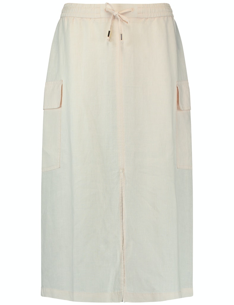 חצאית שמנת בגזרה ישרה