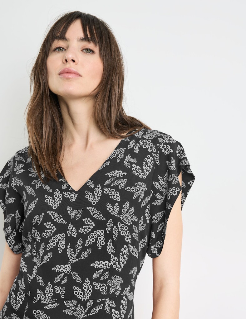 שמלת מיני בהדפס פרחוני