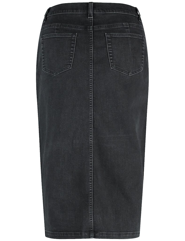 GERRY-WEBER-_2242_13800_311011-66924_2 חצאית ג'ינס שחורה בגזרה ישרה