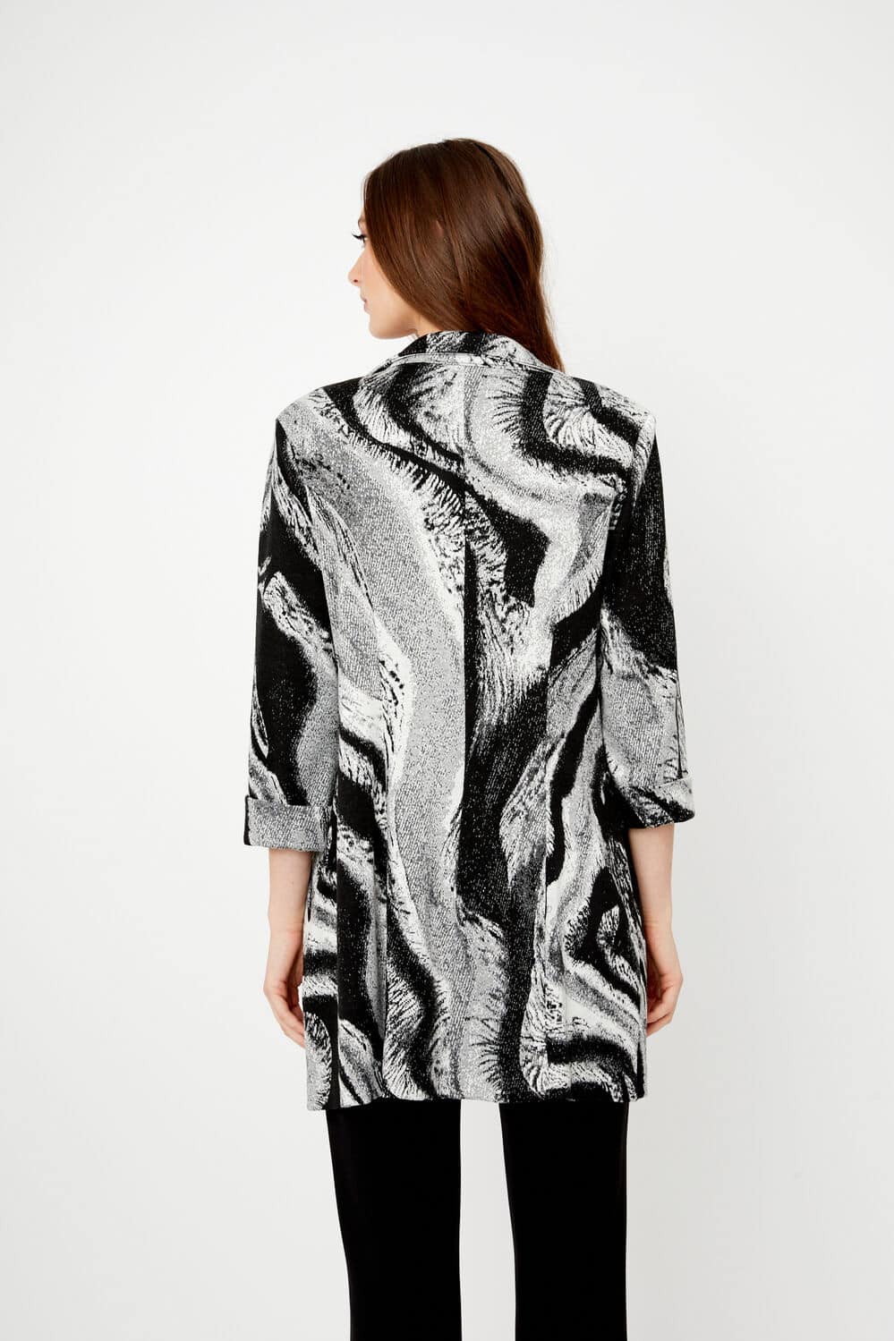 ג'קט אלגנטי בשחור ואפור