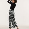 GERRY-WEBER-_2242_1109_420101-35041_8 מכנסיים בהדפס פפיטה בגזרה רחבה