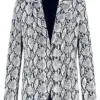 GERRY-WEBER-_2242_9150_430025-31216 בלייזר מחויט בדוגמת נחש