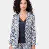 GERRY-WEBER-_2242_9150_430025-31216_3 בלייזר מחויט בדוגמת נחש