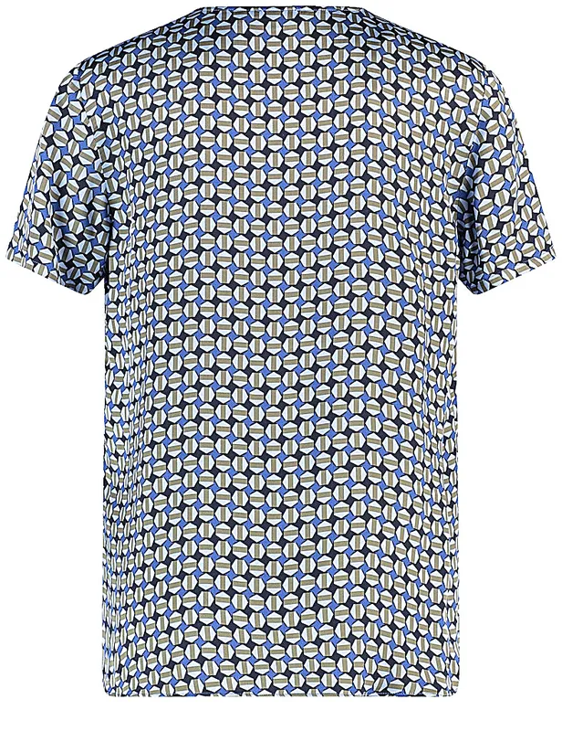 חולצה מכופתרת