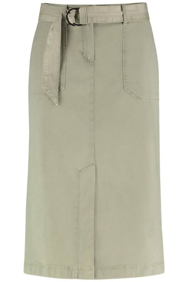 Sale 129 חצאית בגזרה מחמיאה ודיטליים מחויטים