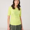 GERRY-WEBER-_2251_5033_570254-35003_5 טי-שירט עם השתקפויות מבריקות מבד רך