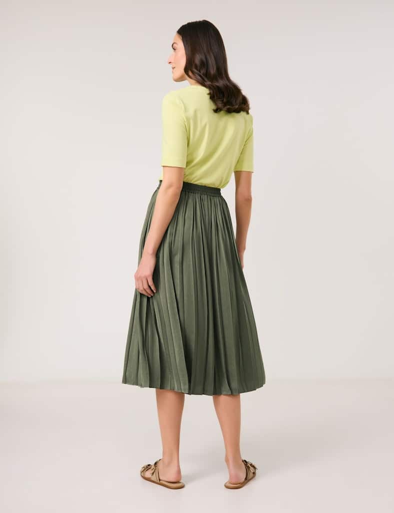 חצאית מקסי קפלים