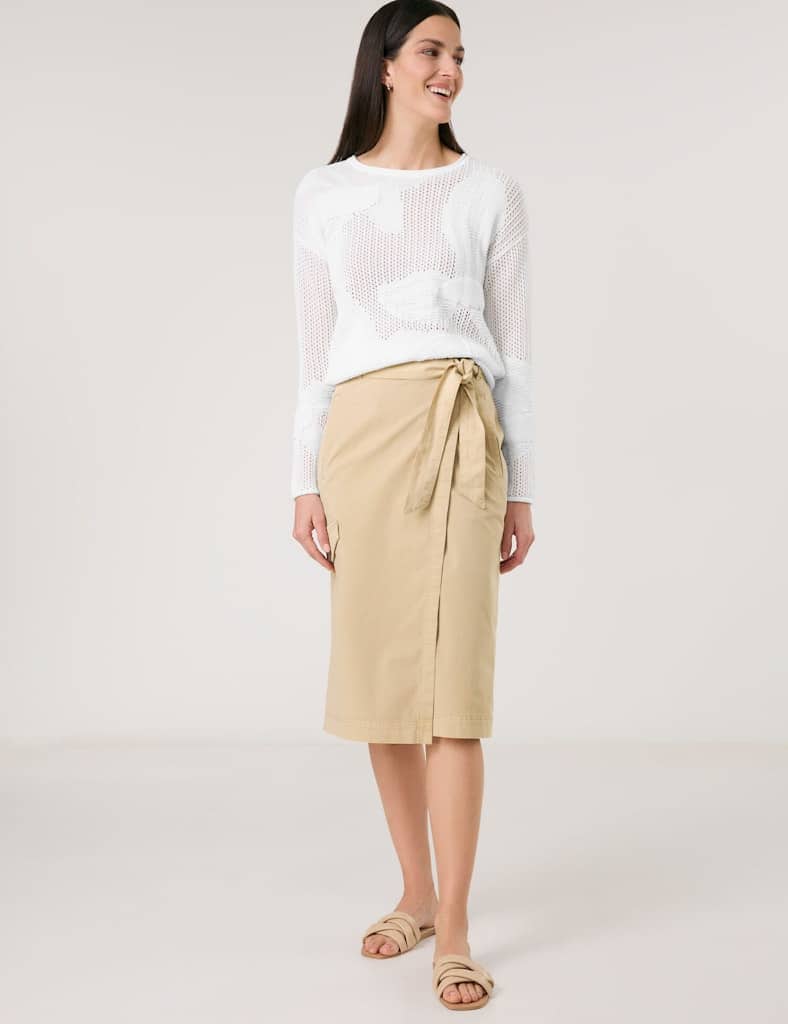 חצאית בעיצוב עוטף עם קשירה