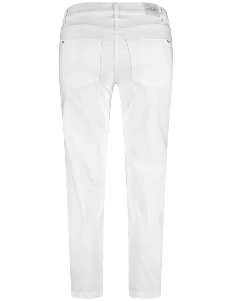 מכנס ג'ינס 3/4 בגזרה סקיני