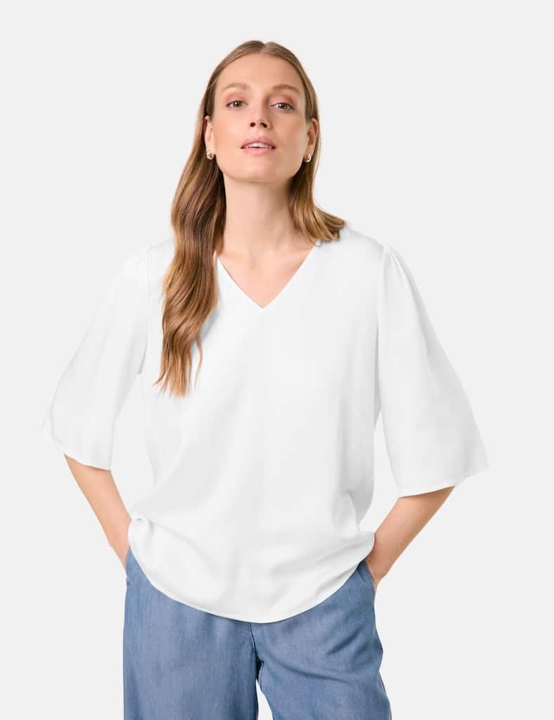 חולצה קלילה משוחררת ונוחה