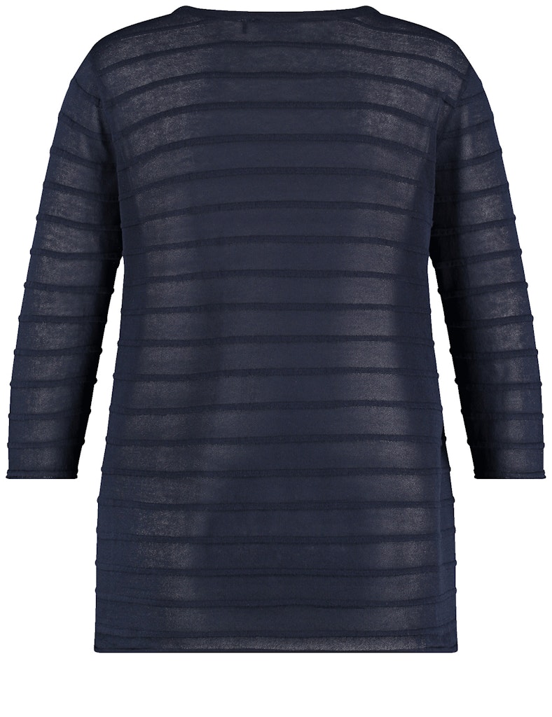 סריג עם טקסטורת פסים