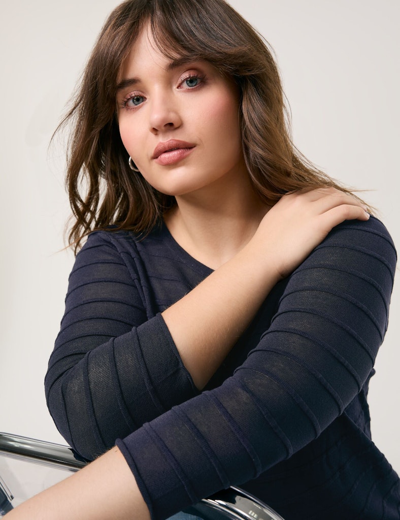 סריג עם טקסטורת פסים