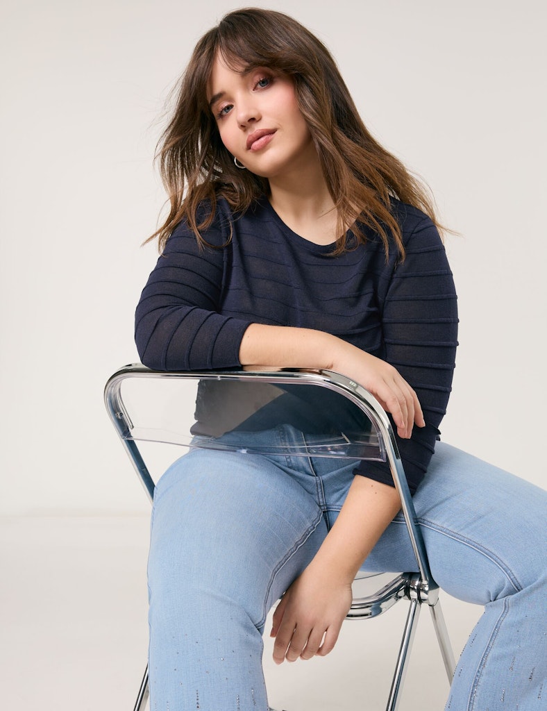 סריג עם טקסטורת פסים