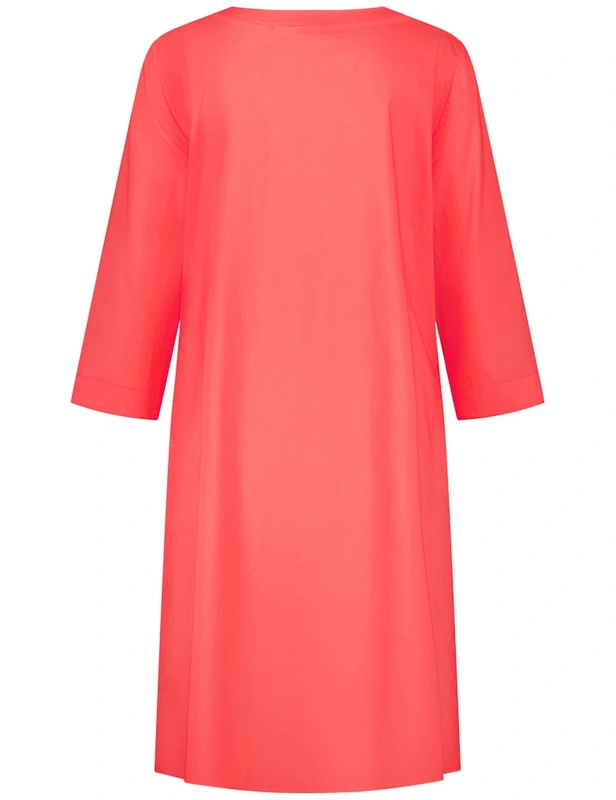 שמלה בגוון אדום חי בגזרת A