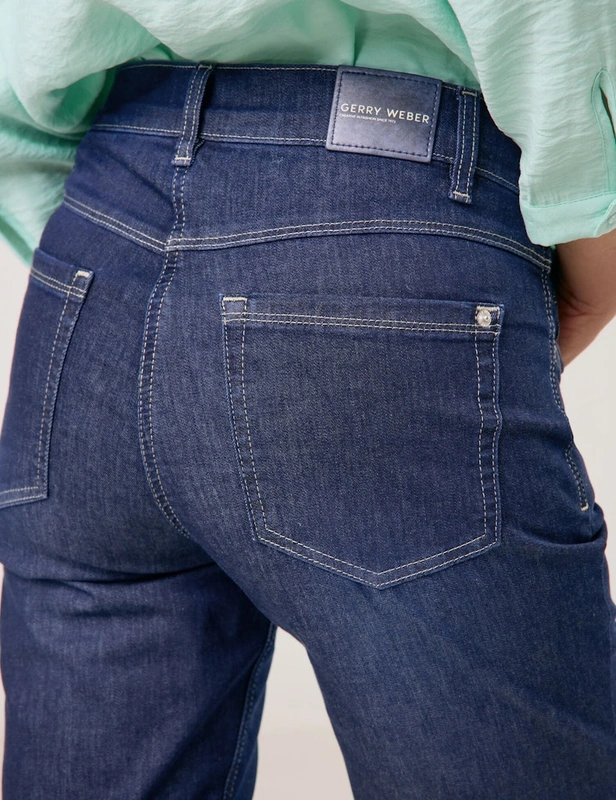 מכנס ג'ינס סקיני צמוד