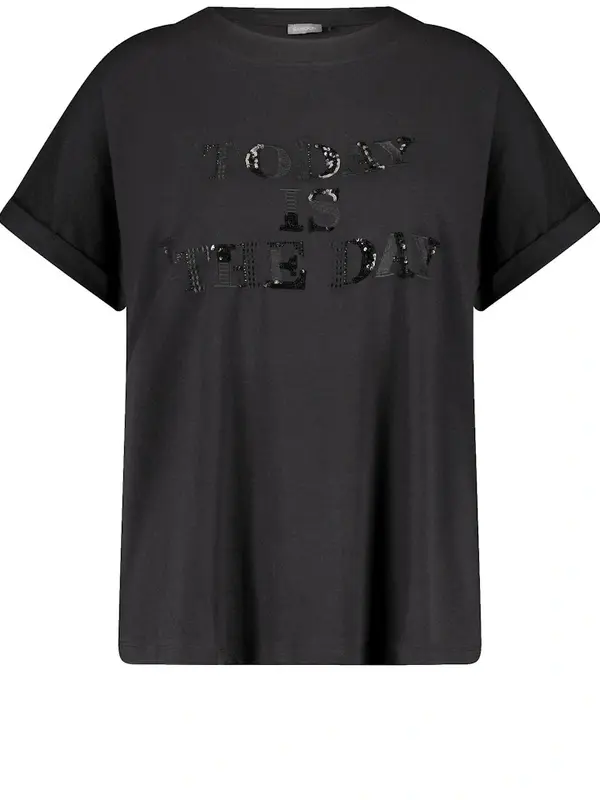 Sale 180 טי-שירט שחורה בהדפס פייטים נוצץ