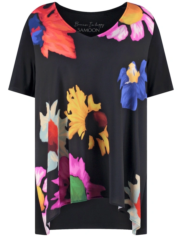 חולצה שחורה בהדפס פרחים