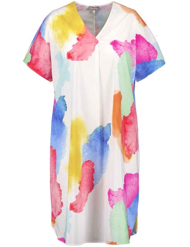 שמלה לבנה קלילה בהדפס צבעי מים