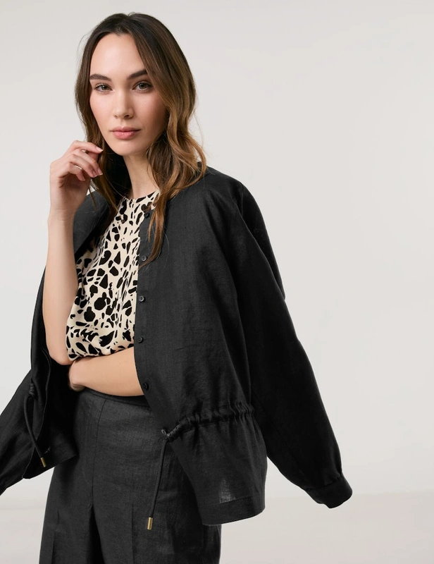 חולצה בשילוב שרוך קשירה במותן