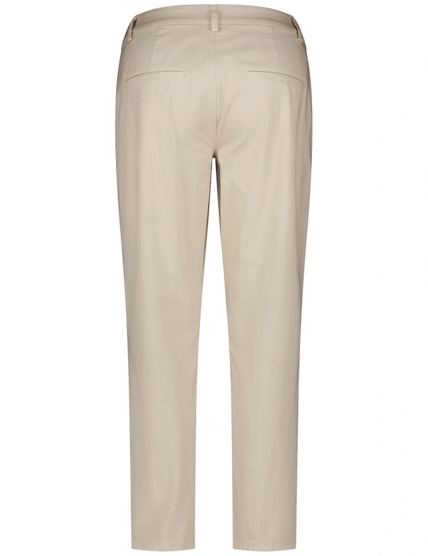 מכנסיים מחוייטים אלגנטים