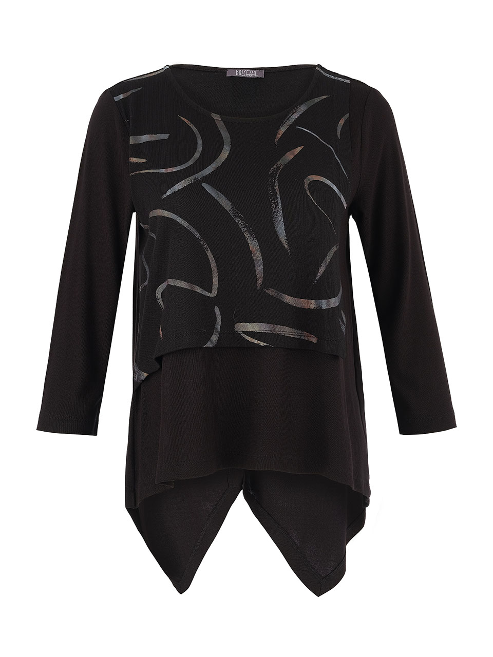 חולצה זורמת במראה מודרני