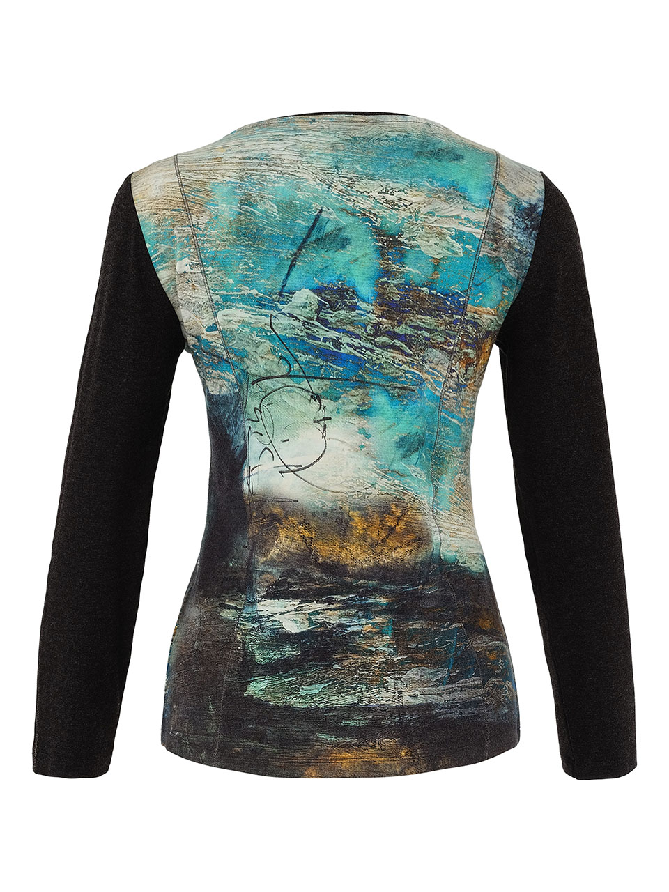 חולצה מודפסת עם שרוולים שחורים