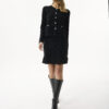 AW105-BLACK_0465 ג׳קט סריג שחור בטקסטורה עשירה עם כפתורי מתכת מבריקים
