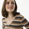 AW126-NAVYLTBEIGE_0882 סריג משולב צבעים עם מפתח מבד רך