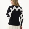 AW175-BLACKWHITE_0944 סריג שחור-לבן עם דוגמת זיגזג מבד נעים