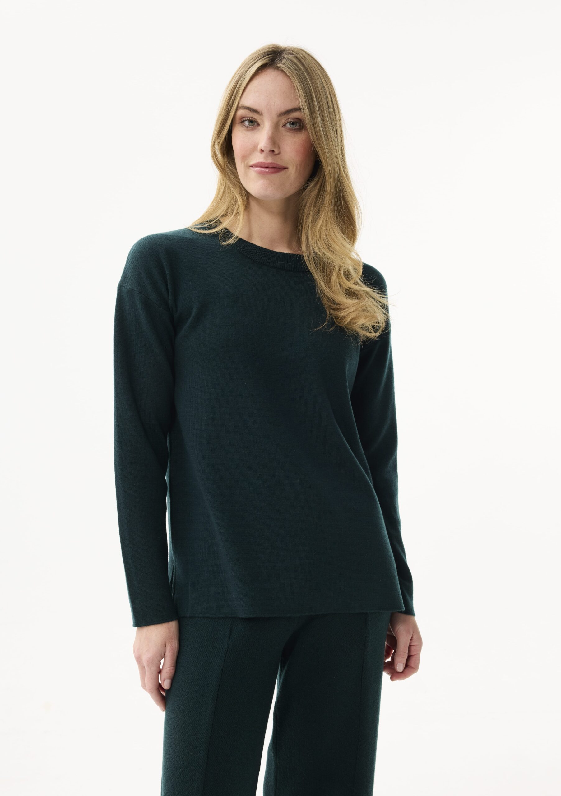 AW182-FORESTGREEN_1298 סריג ירוק כהה מבד נעים וחם