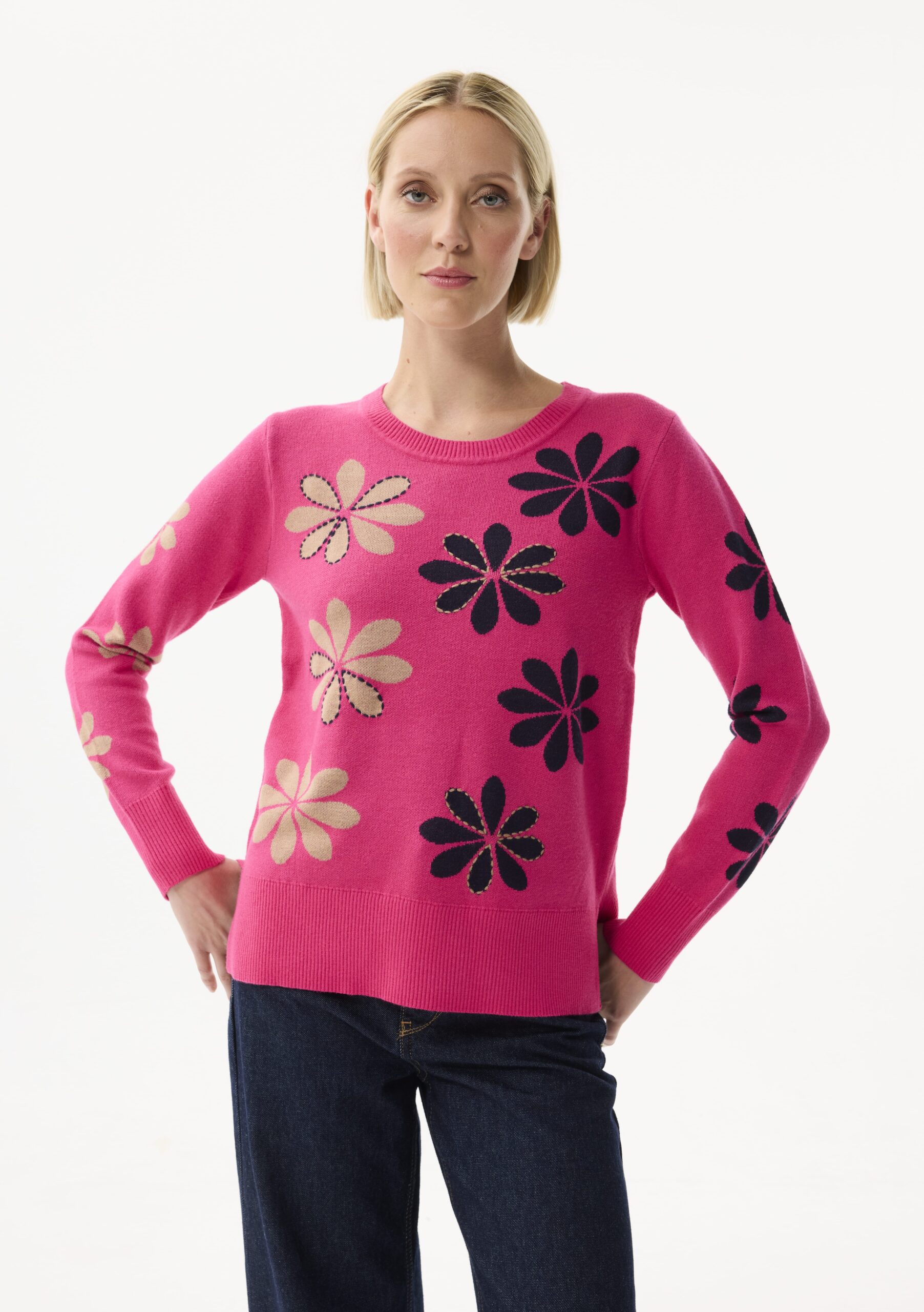 סריג עם דוגמת פרחים צבעונית מבד חמים