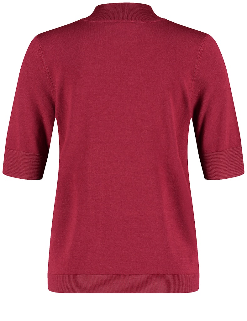 חולצת חצי-צוואר