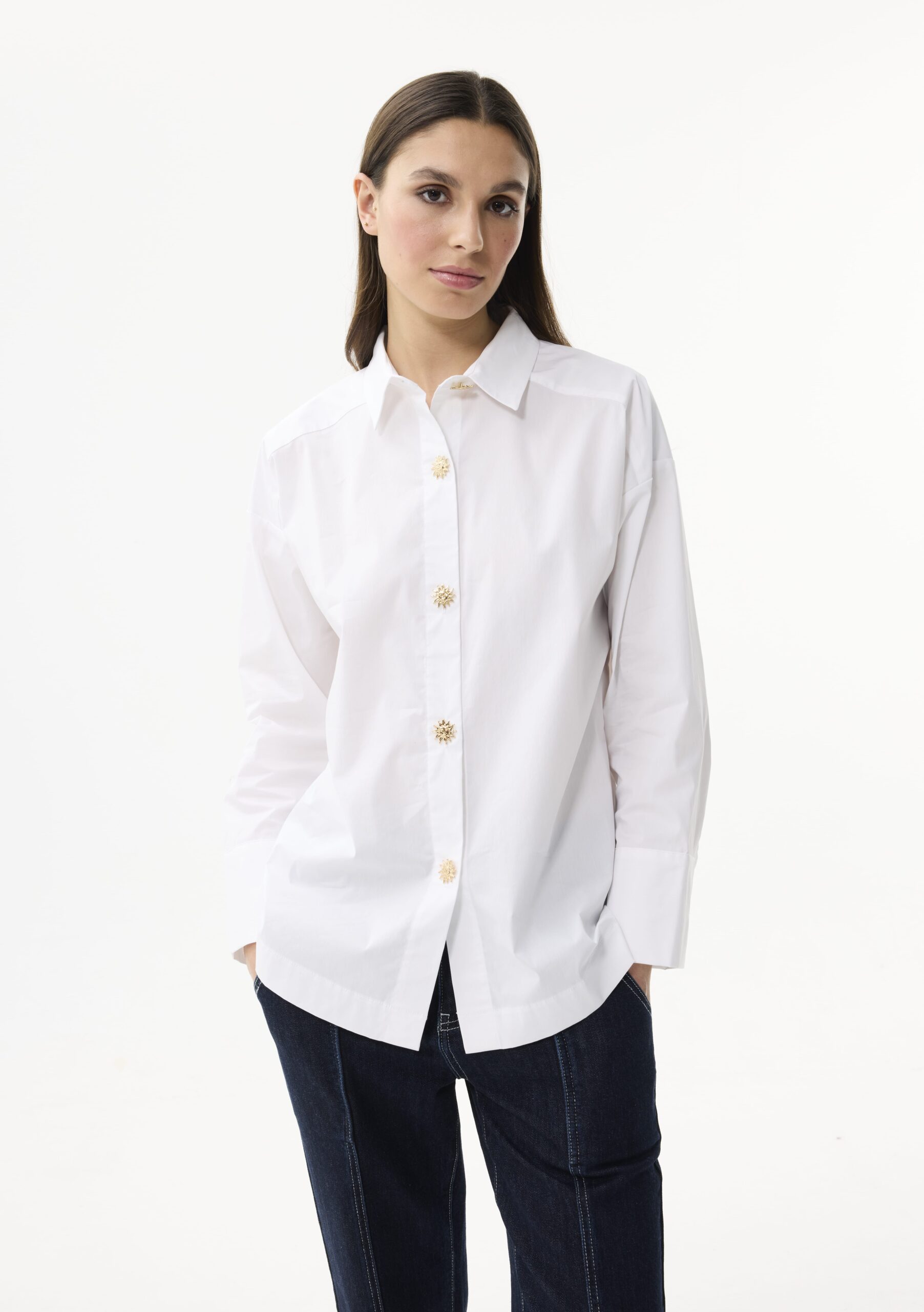 חולצה מכופתרת קלאסית מבד אלגנט