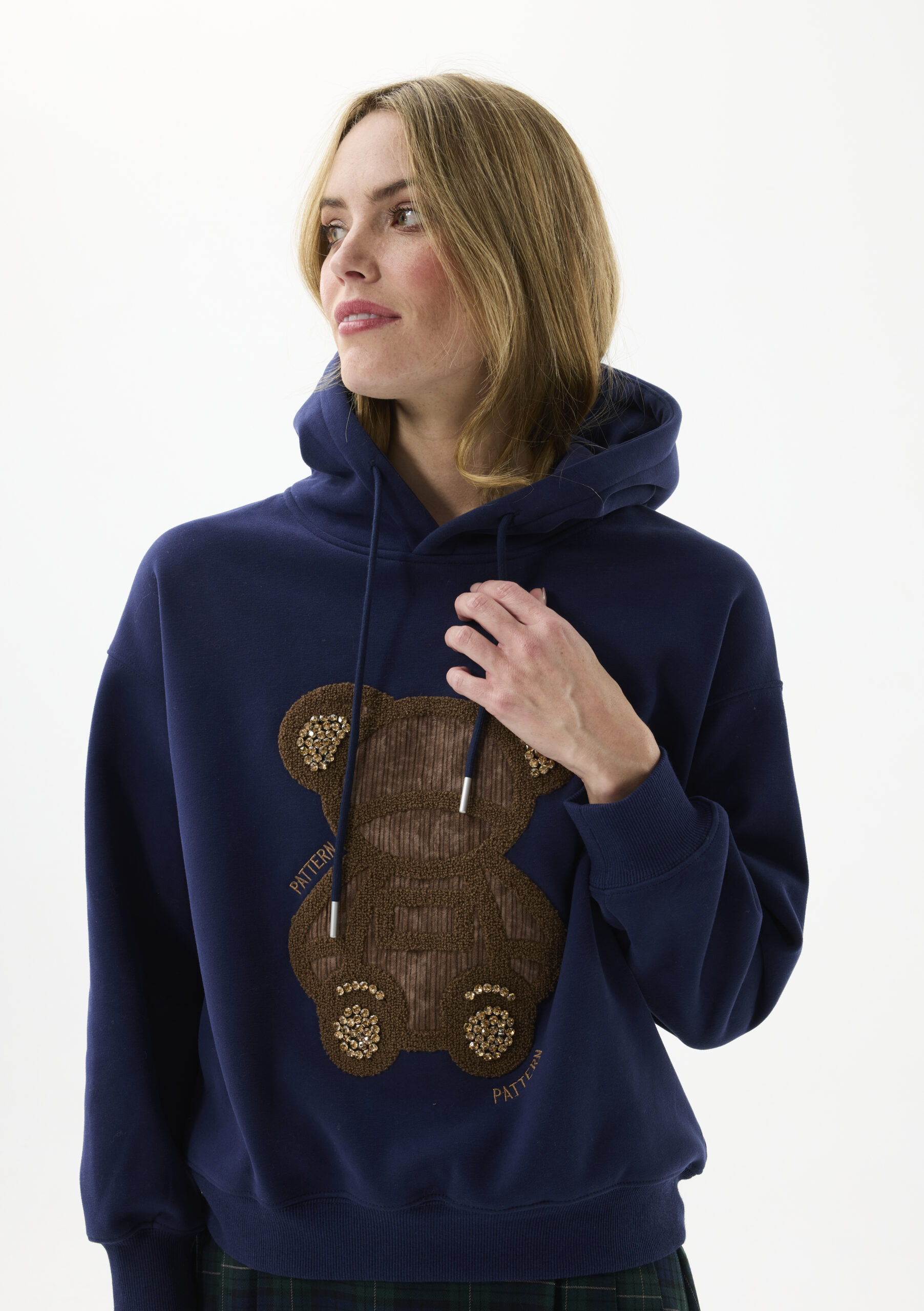 קפוצ'ון נשים בדוגמת דובי מעוטר מבד רך ונעים