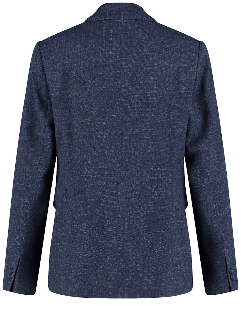 בלייזר כחול אלגנטי בגזרה מחויטת