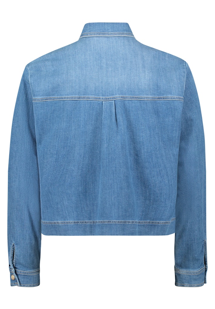 ז'קט ג'ינס כחול בהיר עם תיפורים מעוצבים