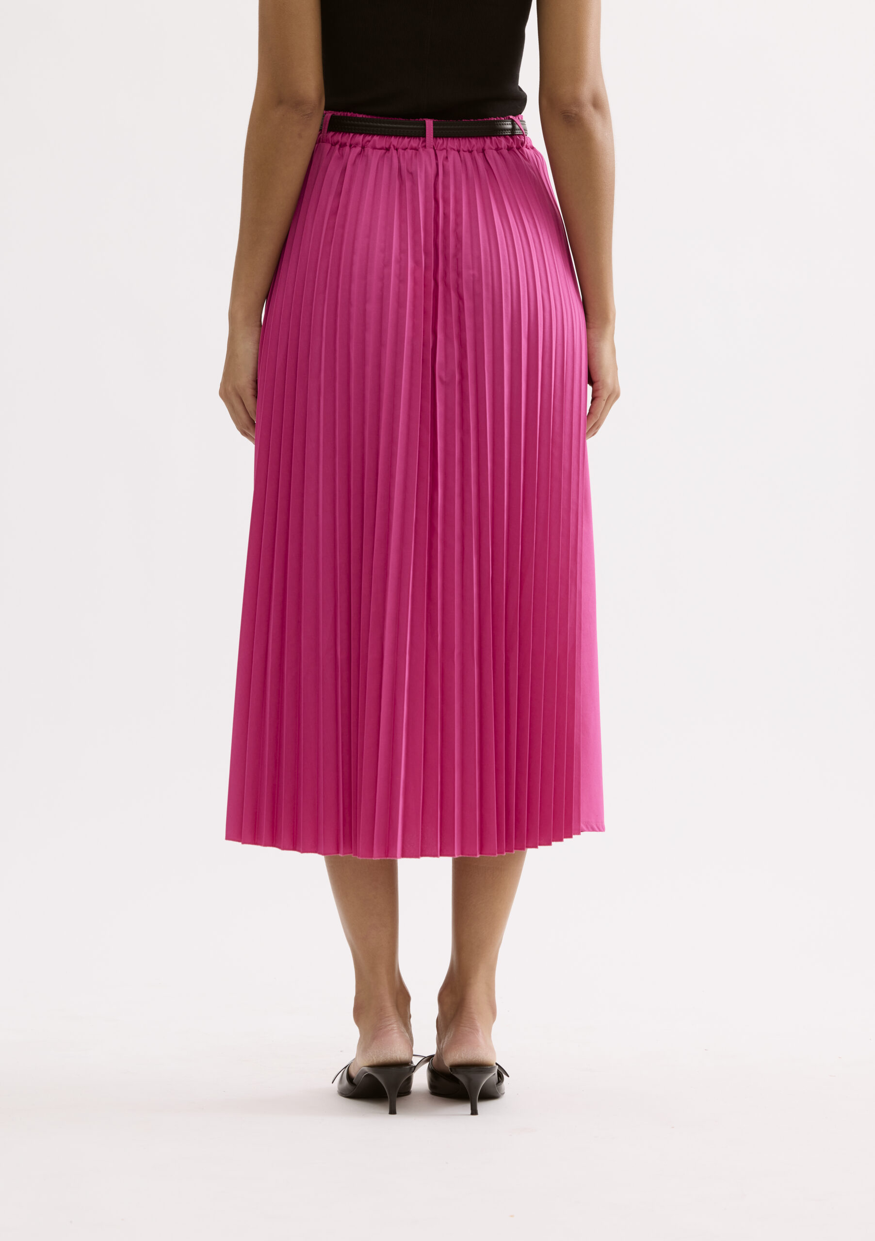 חצאית מידי פליסה בגזרה נשפכת