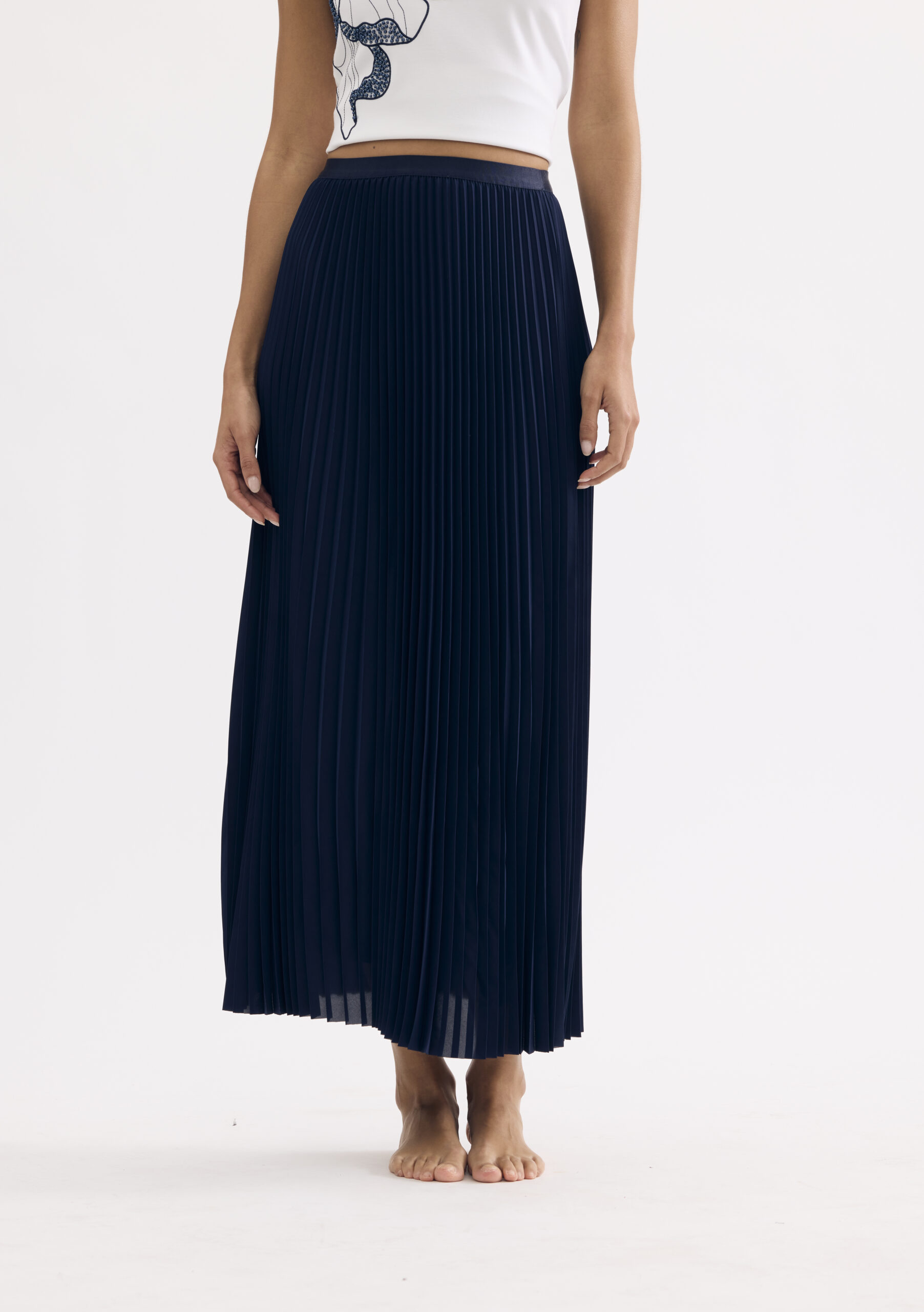 חצאית פליסה קלאסית